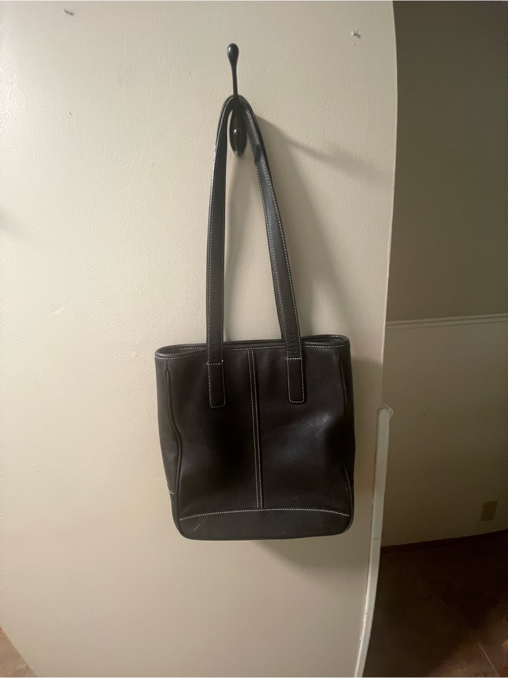 Vintage Coach Black Leather Hampton Tote